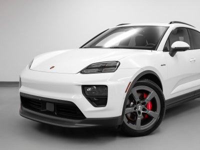 2025 Porsche Macan Electric 4S