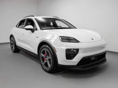 2025 Porsche Macan Electric 4S