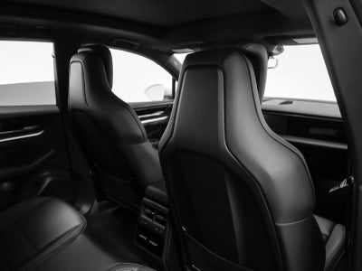 2025 Porsche Macan Electric 4S