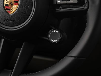 2025 Porsche Macan Electric