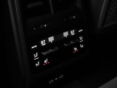 2025 Porsche Macan Electric