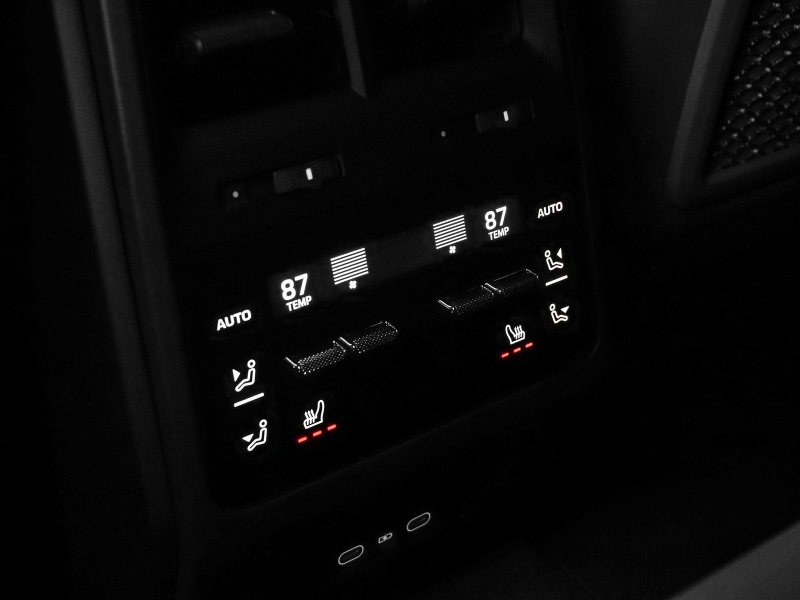 2025 Porsche Macan Electric