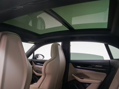 2025 Porsche Macan Electric