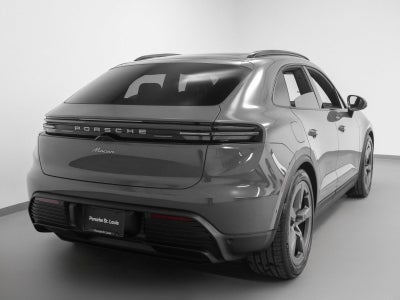 2025 Porsche Macan Electric