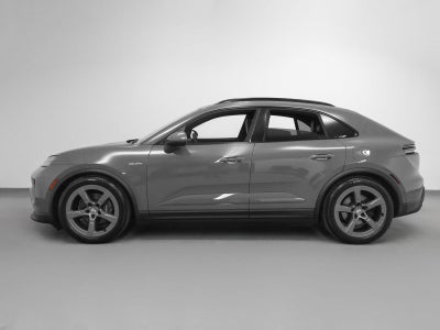 2025 Porsche Macan Electric