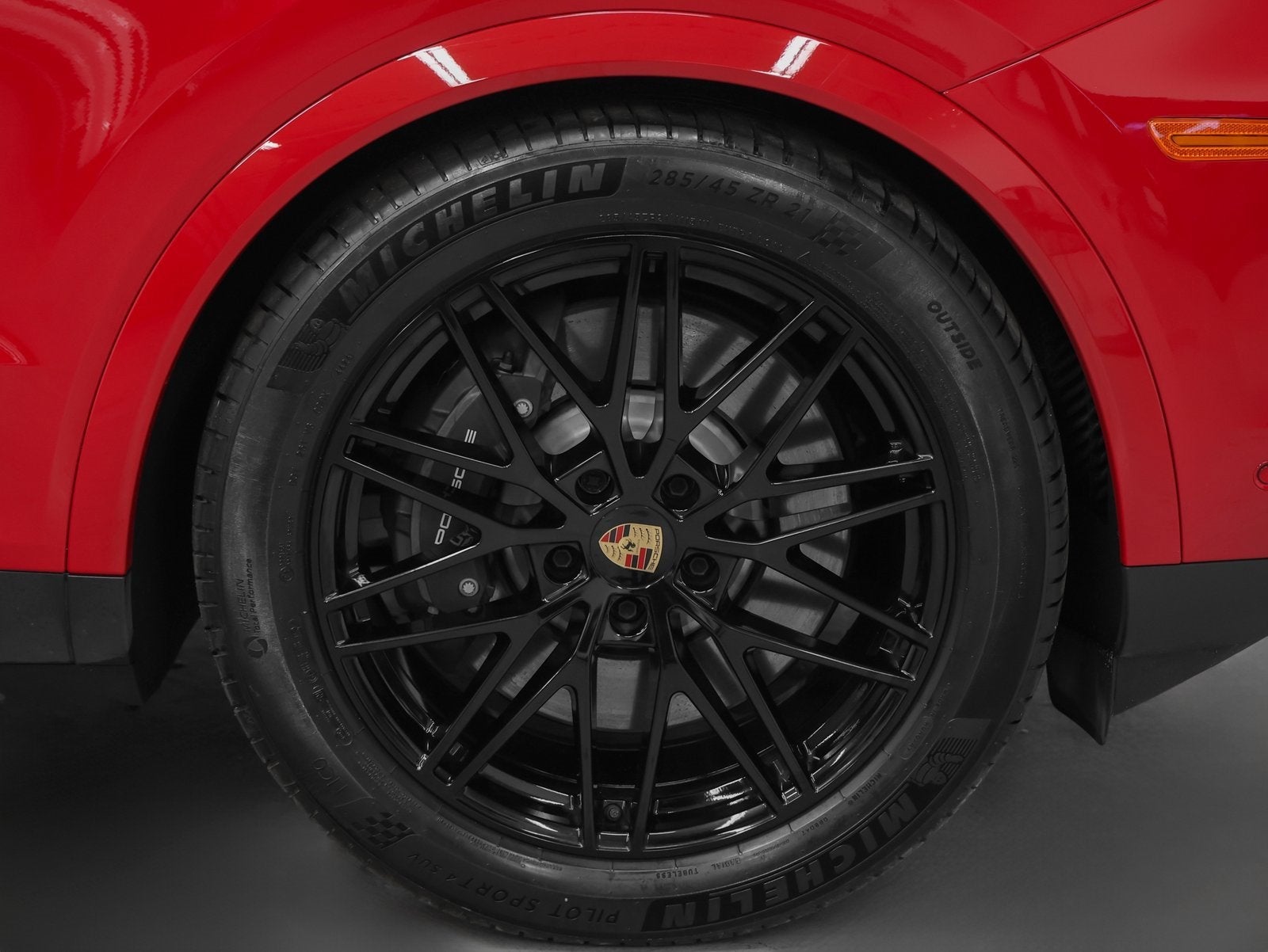 2025 Porsche Cayenne E-Hybrid