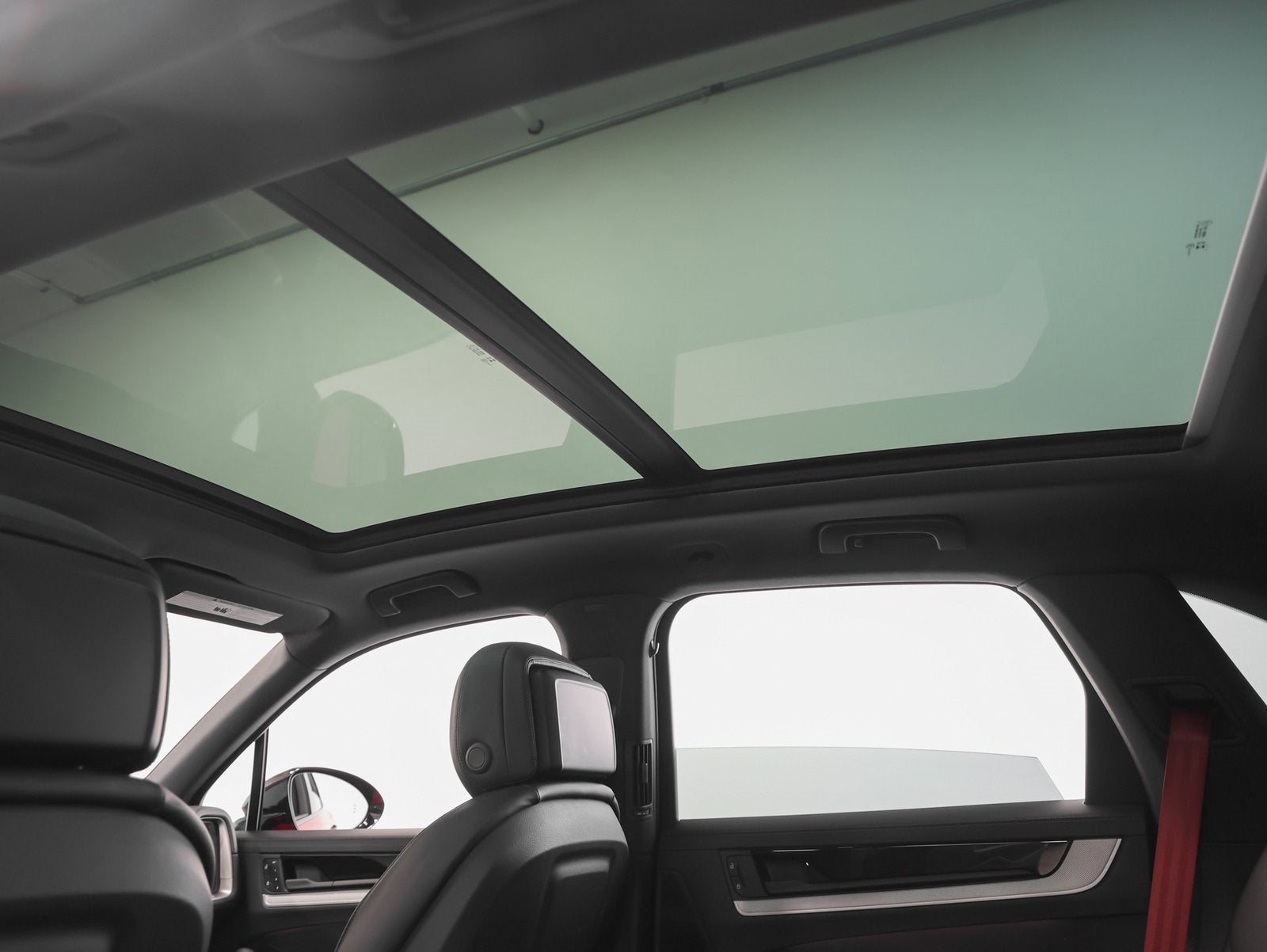 2025 Porsche Cayenne E-Hybrid