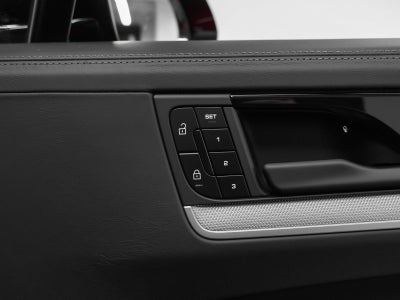 2025 Porsche Cayenne E-Hybrid