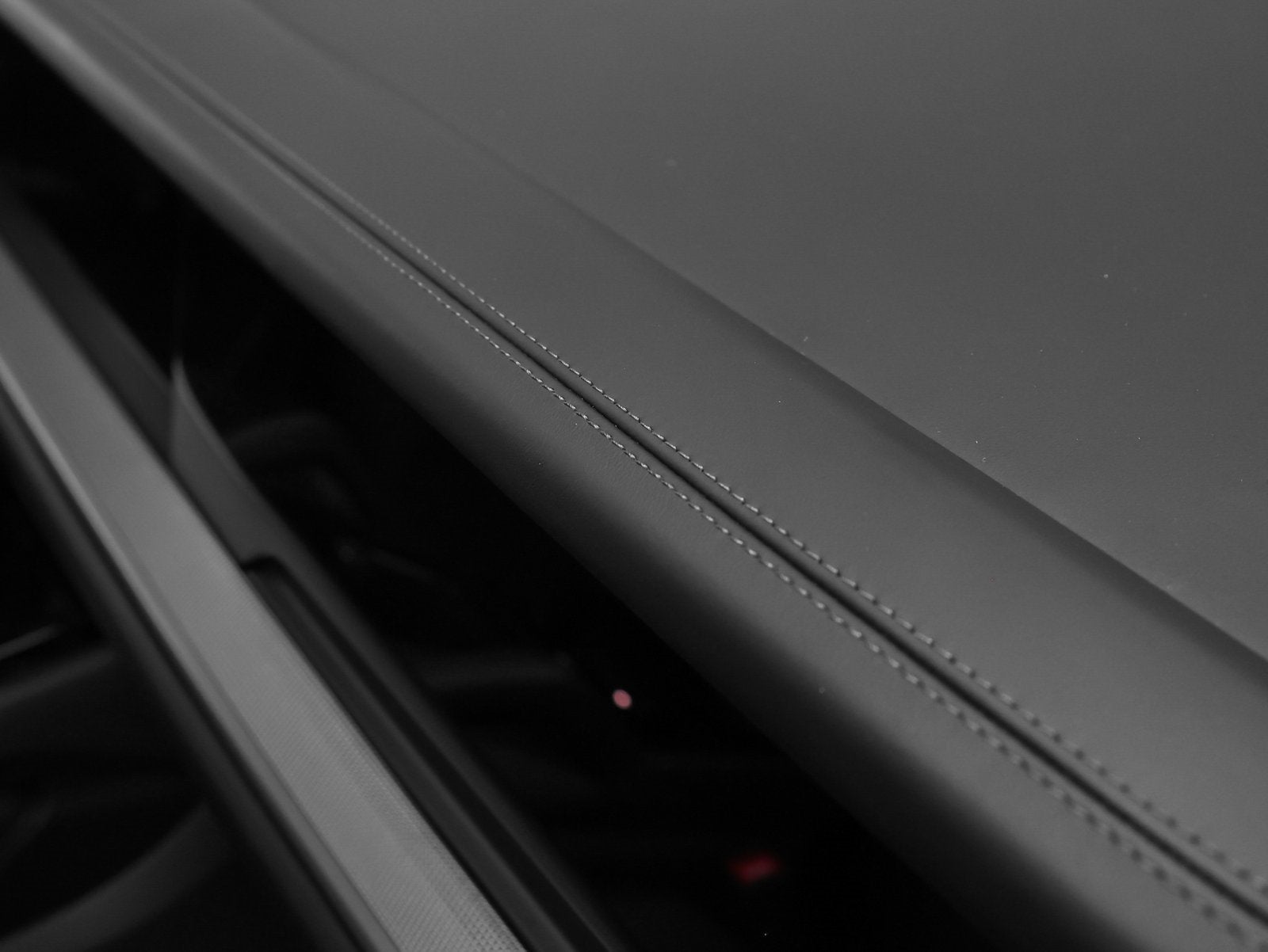 2025 Porsche Cayenne E-Hybrid