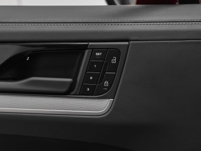 2025 Porsche Cayenne E-Hybrid