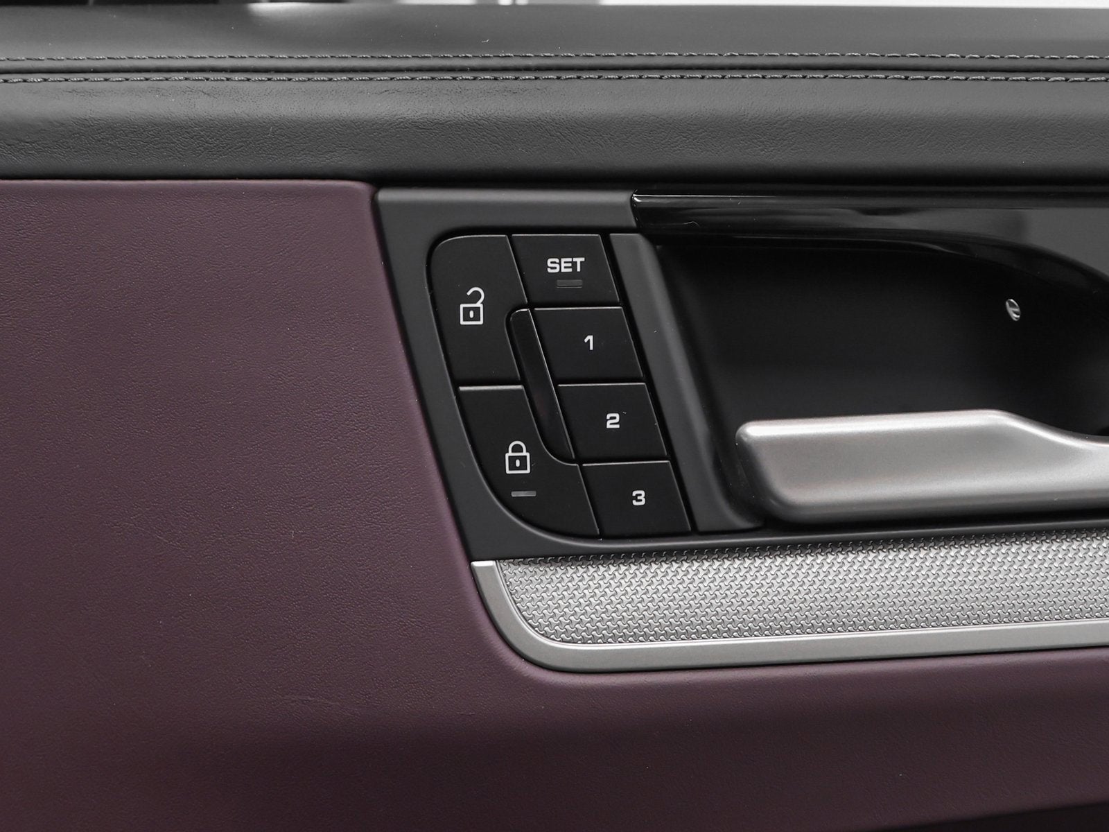 2025 Porsche Cayenne E-Hybrid