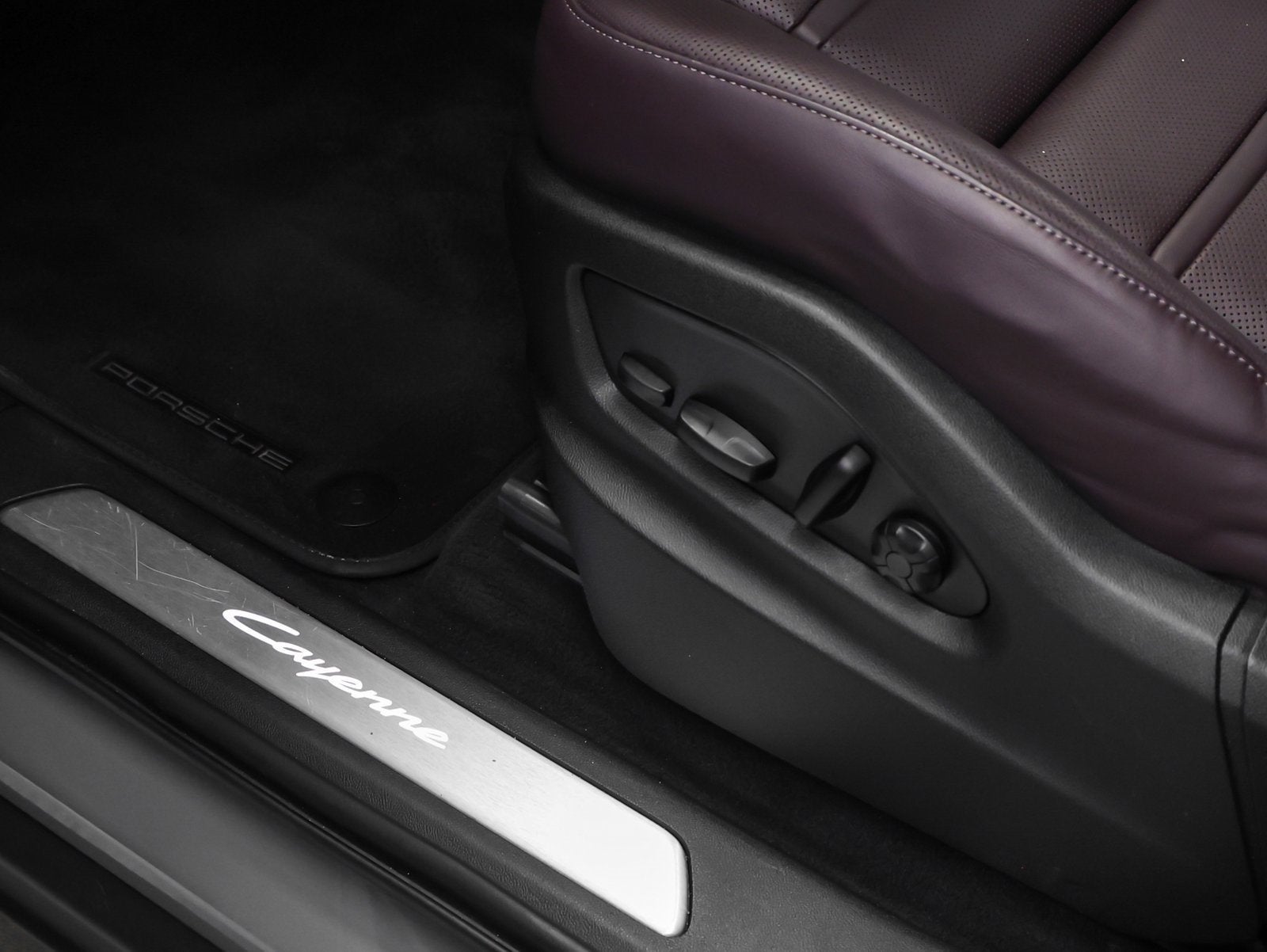 2025 Porsche Cayenne E-Hybrid