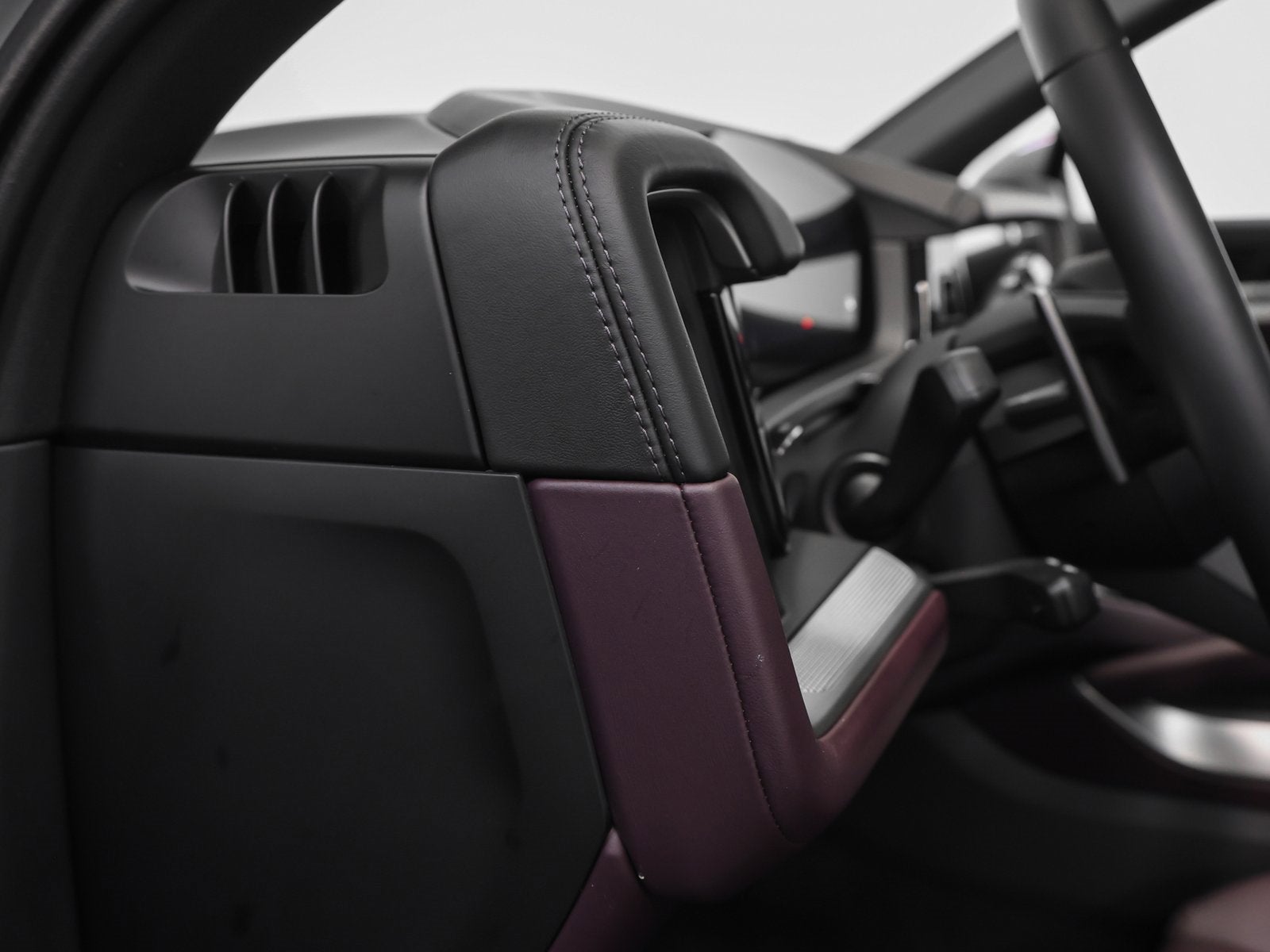 2025 Porsche Cayenne E-Hybrid