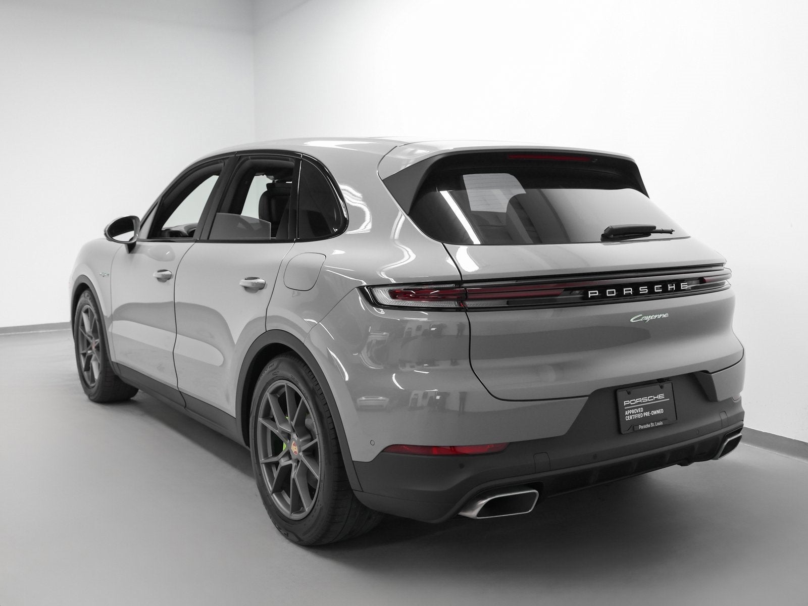 2025 Porsche Cayenne E-Hybrid