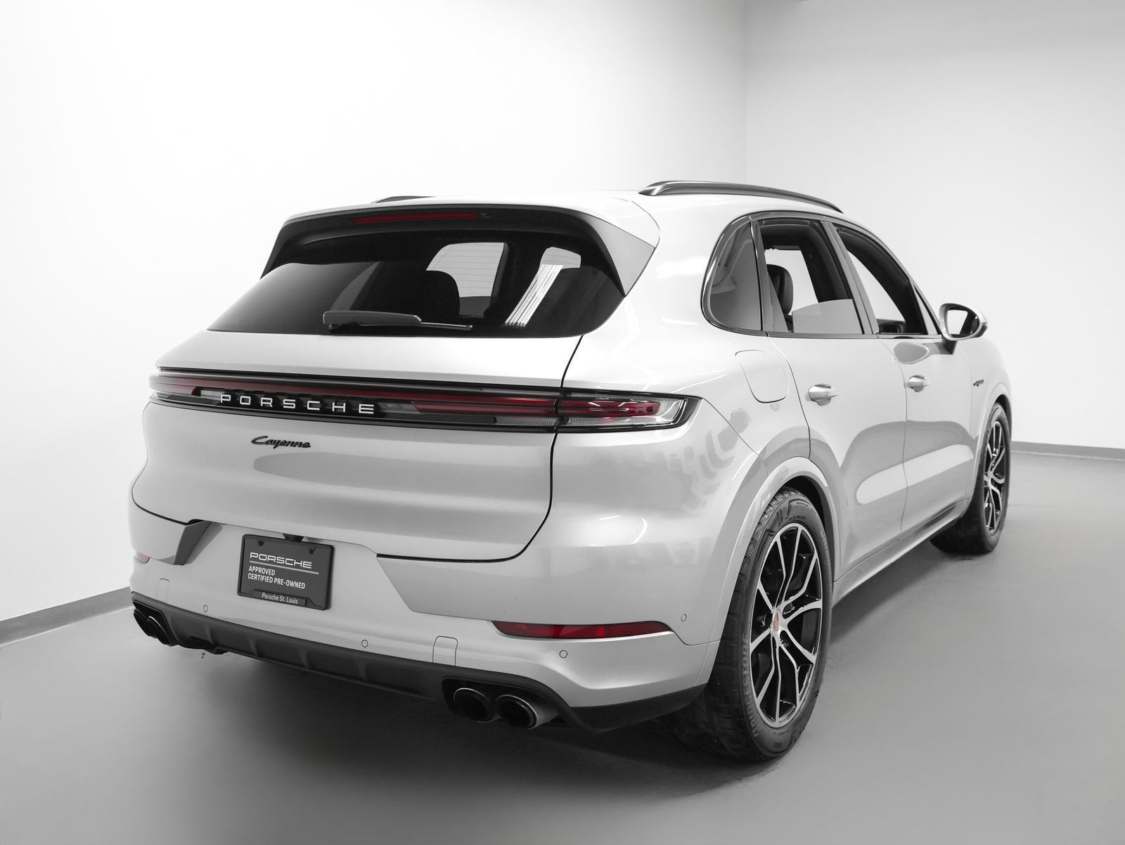 2025 Porsche Cayenne E-Hybrid