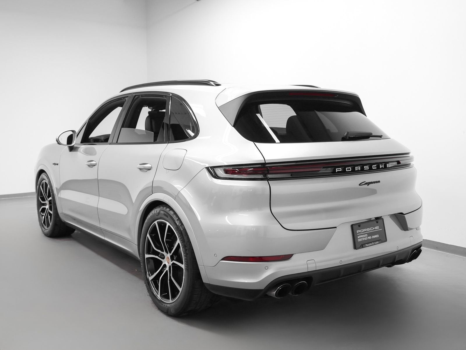 2025 Porsche Cayenne E-Hybrid