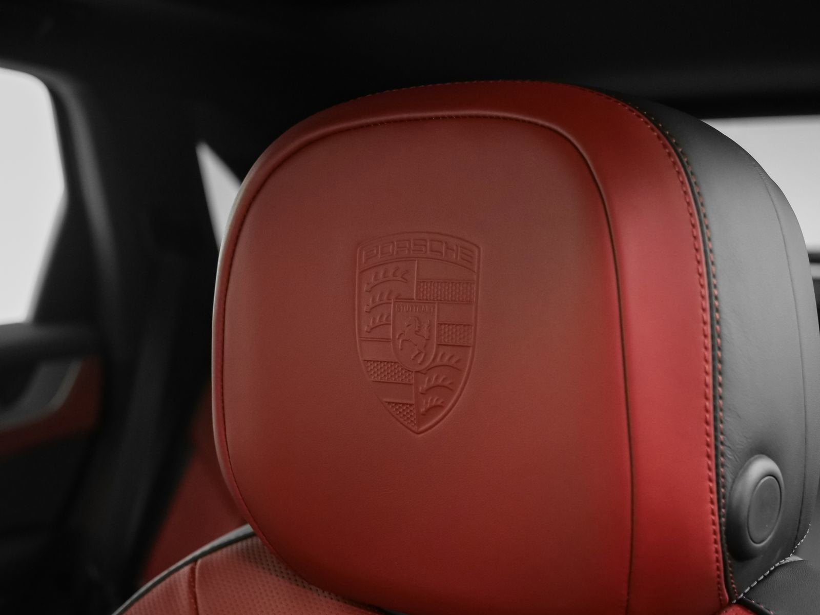 2025 Porsche Cayenne E-Hybrid