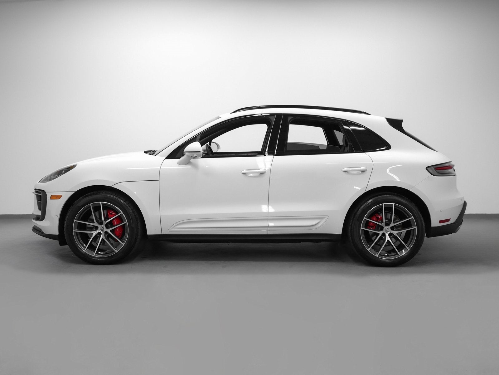 2025 Porsche Macan S