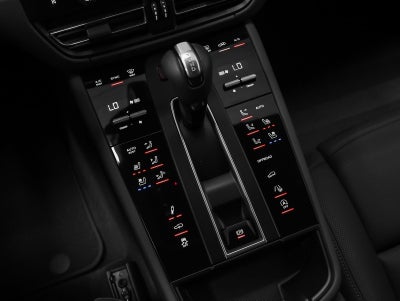 2022 Porsche Macan S