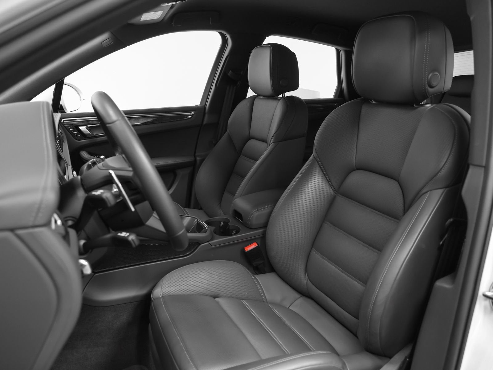 2022 Porsche Macan S