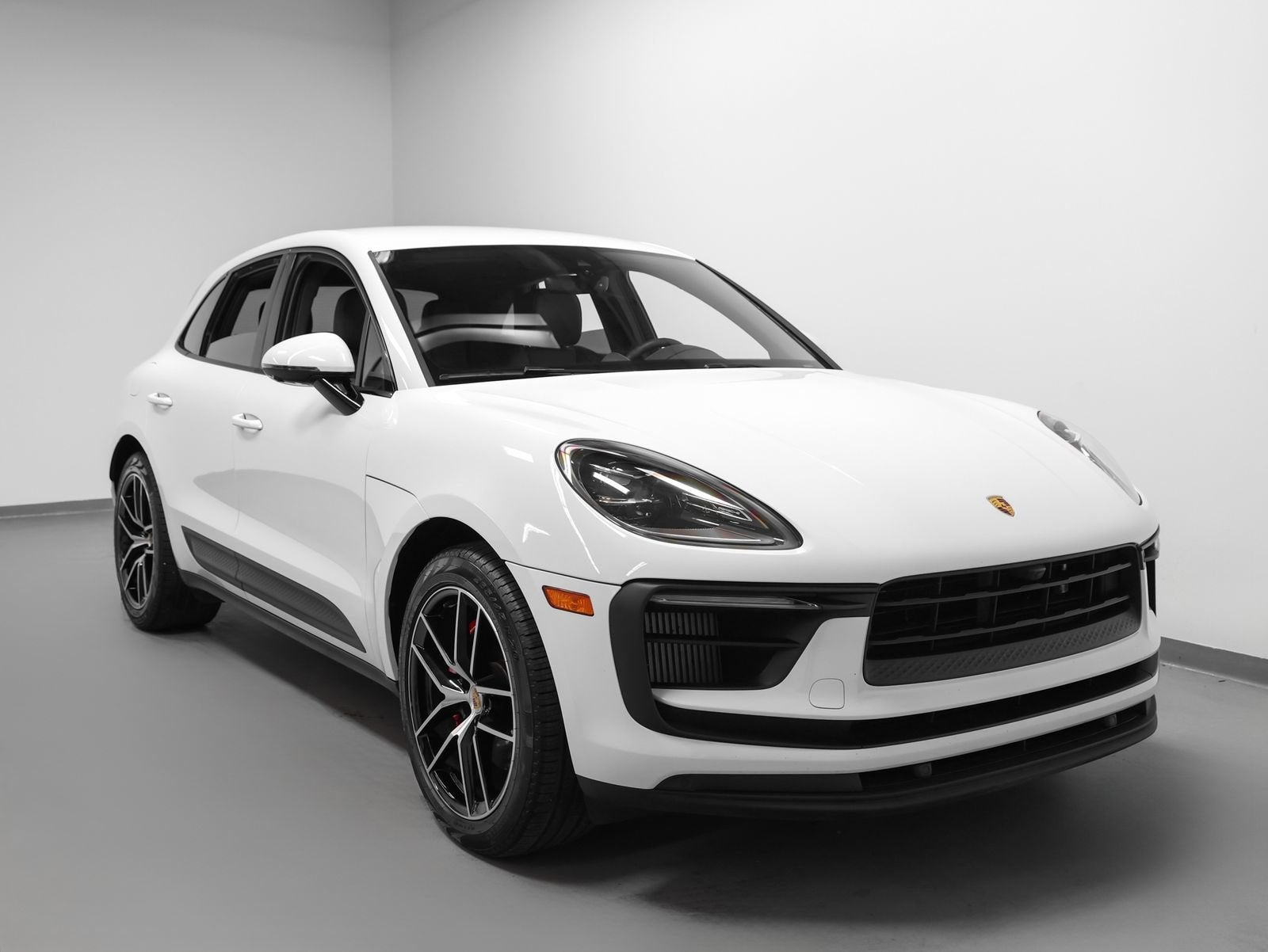 2022 Porsche Macan S