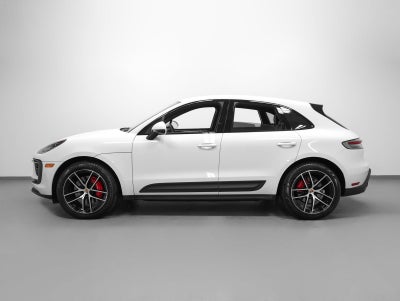 2022 Porsche Macan S