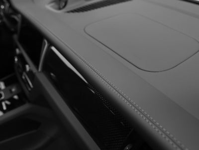 2022 Porsche Macan S