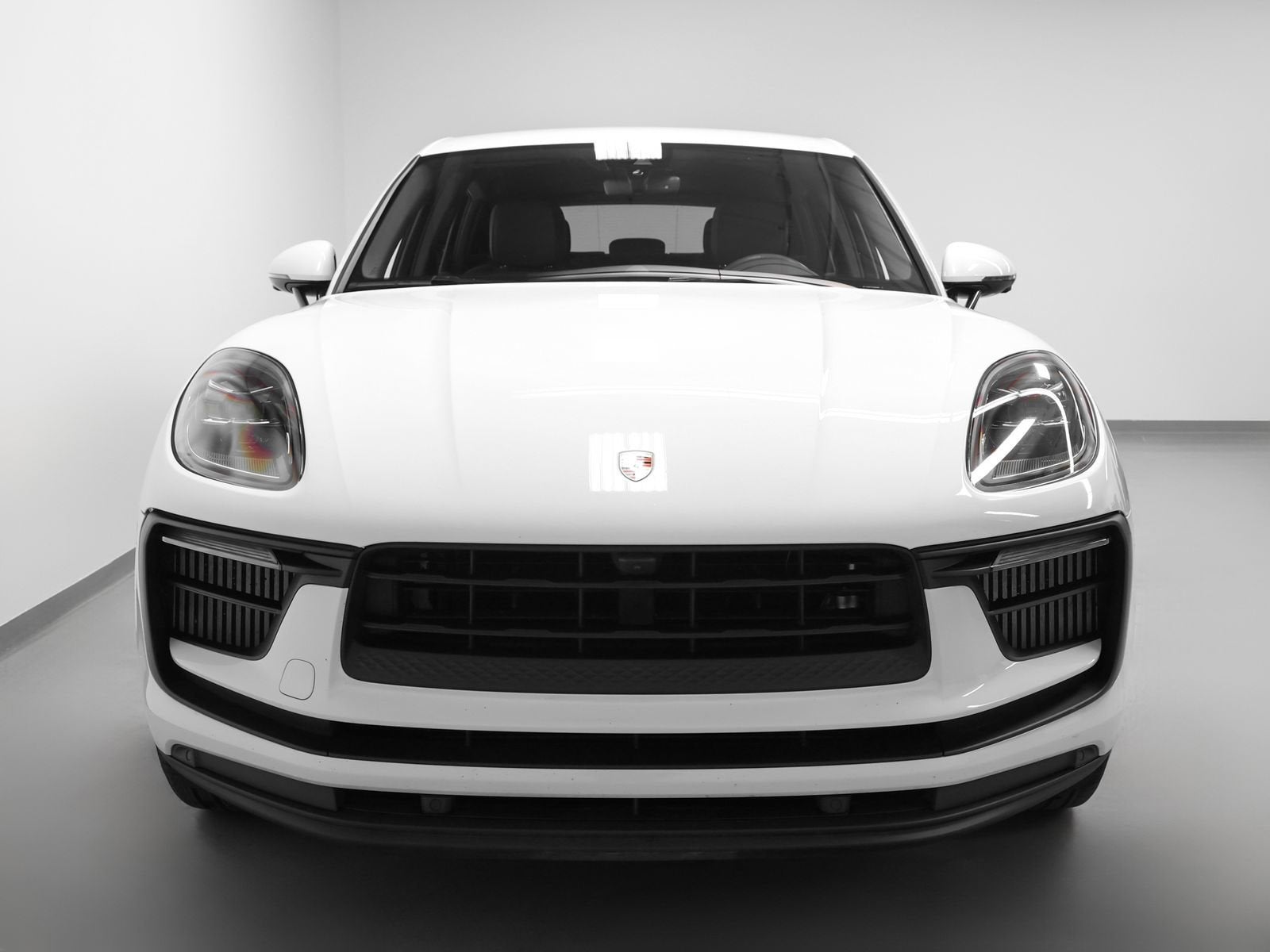 2022 Porsche Macan S