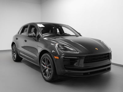 2022 Porsche Macan S