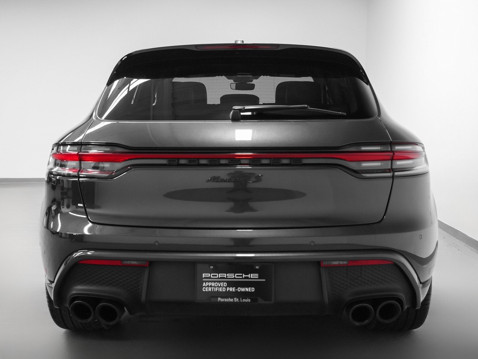 2022 Porsche Macan S