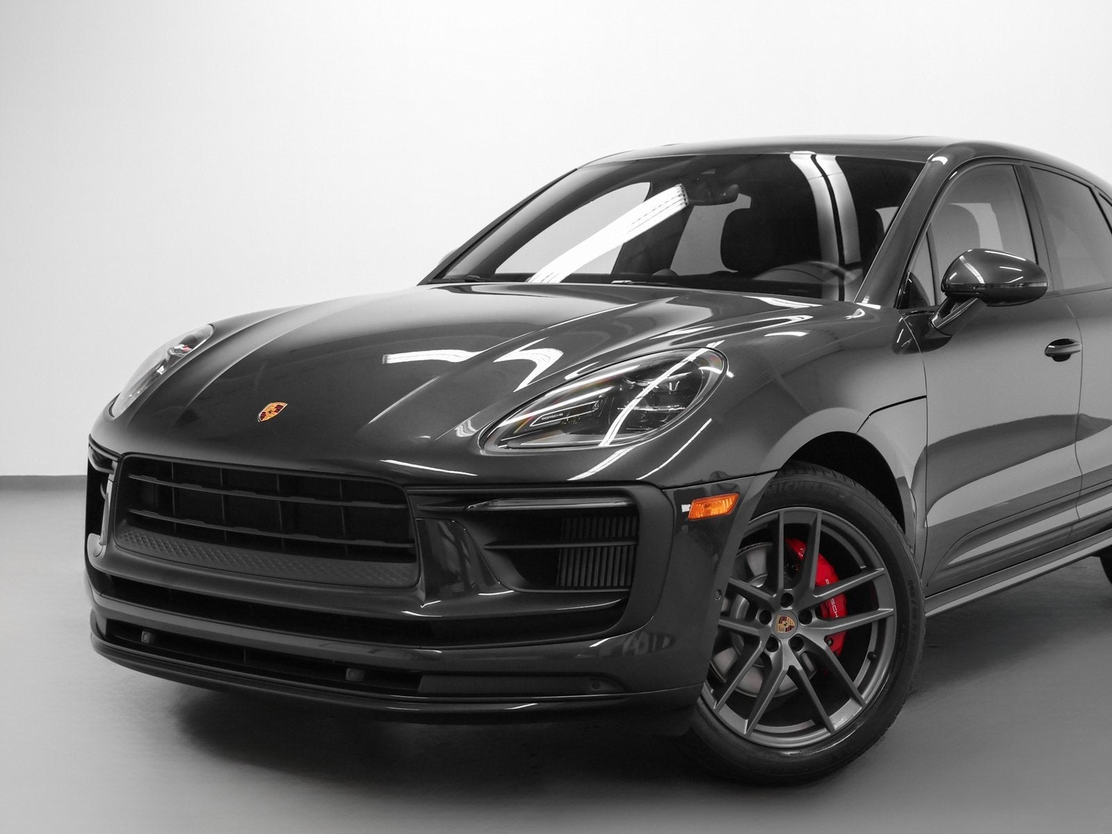 2022 Porsche Macan S