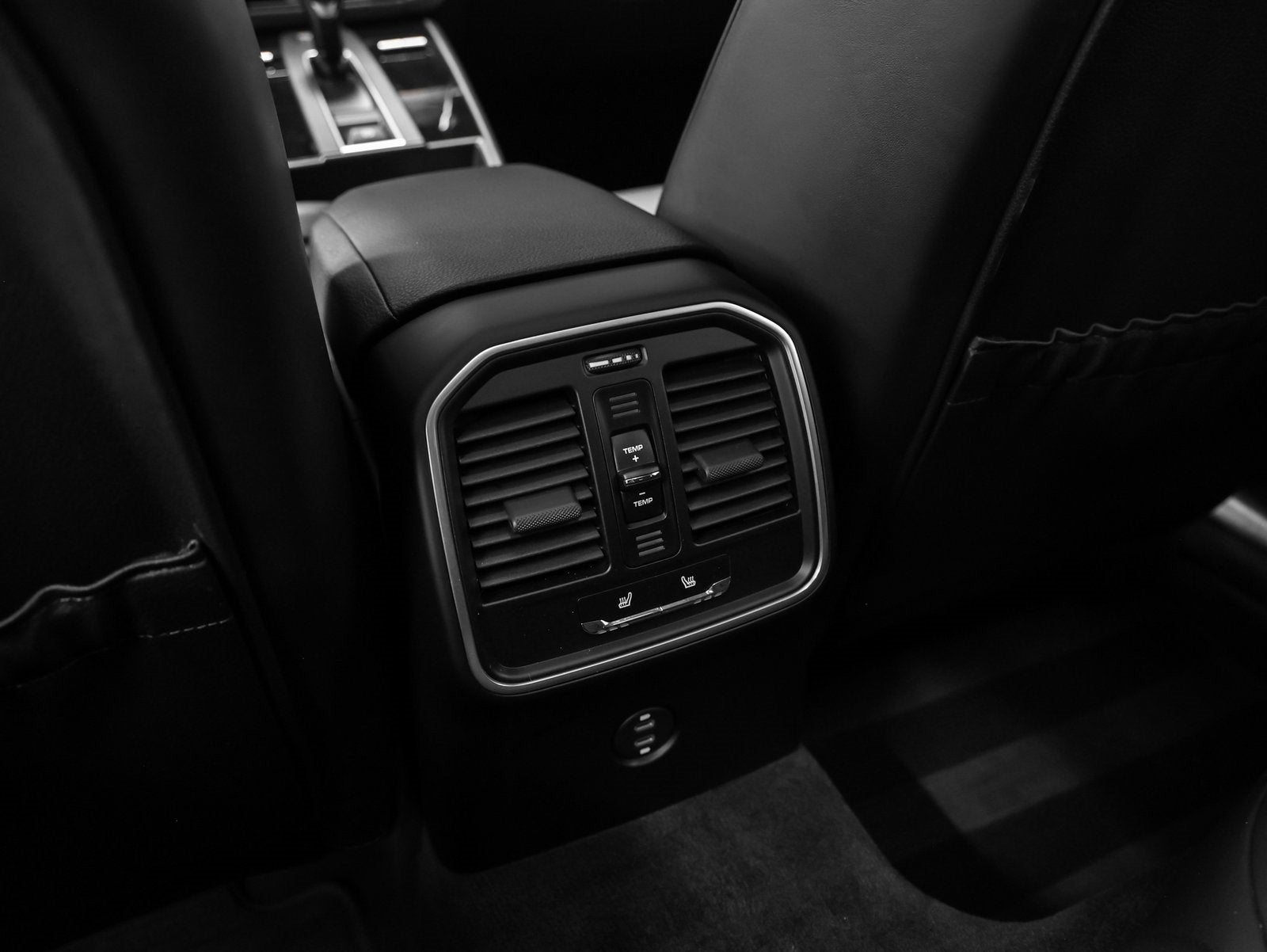 2022 Porsche Macan S