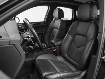 2022 Porsche Macan S