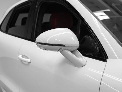 2022 Porsche Macan S