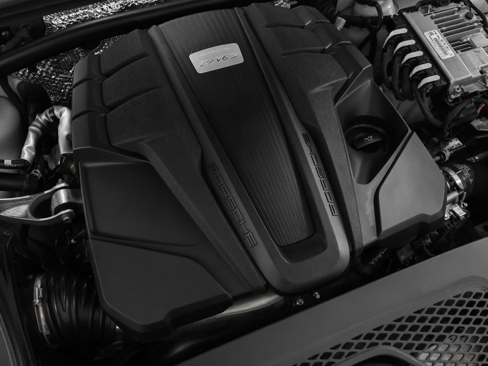 2022 Porsche Macan S