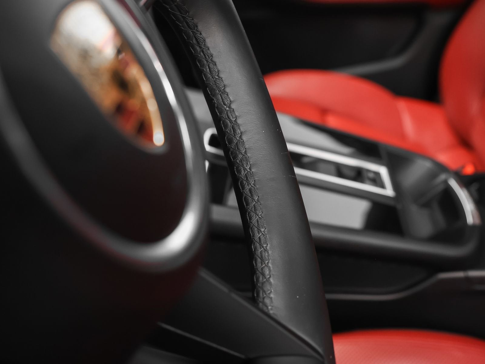 2022 Porsche Macan S