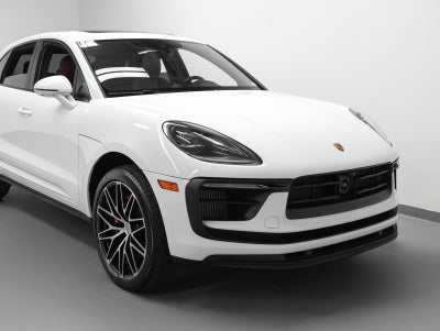 2022 Porsche Macan S