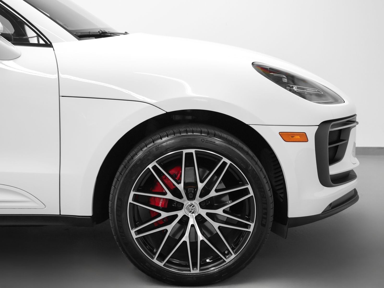 2022 Porsche Macan S