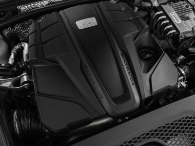 2022 Porsche Macan S