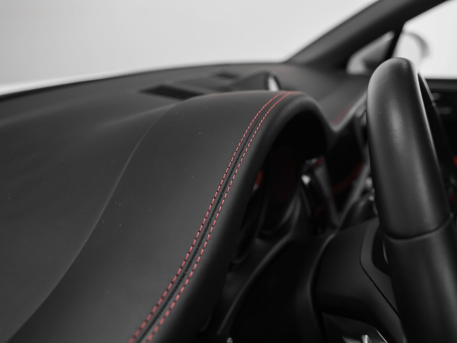 2022 Porsche Macan S