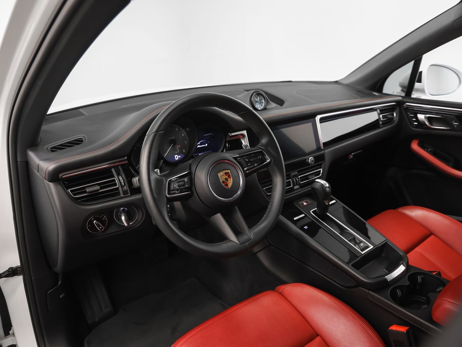 2022 Porsche Macan S