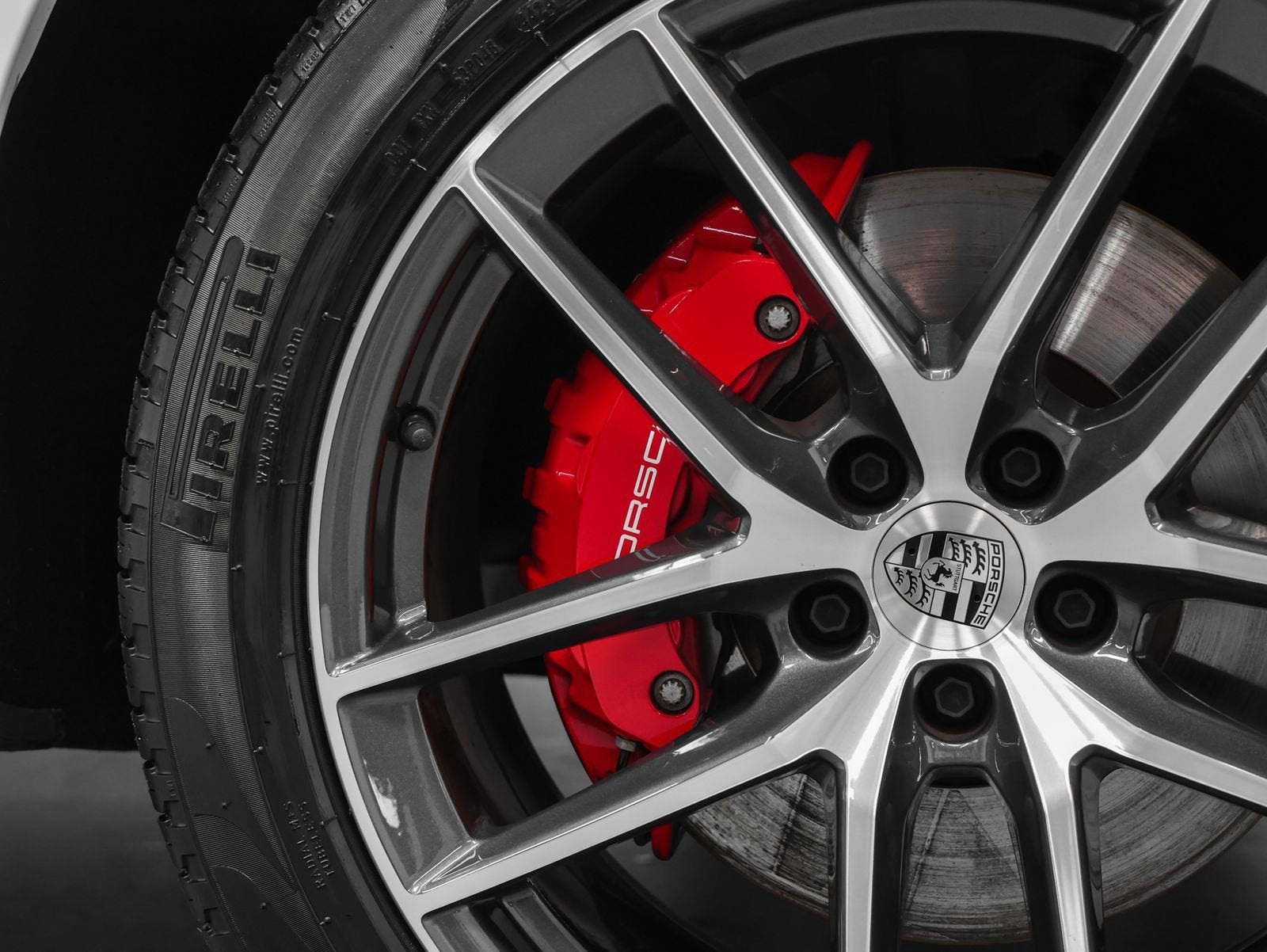 2025 Porsche Macan S