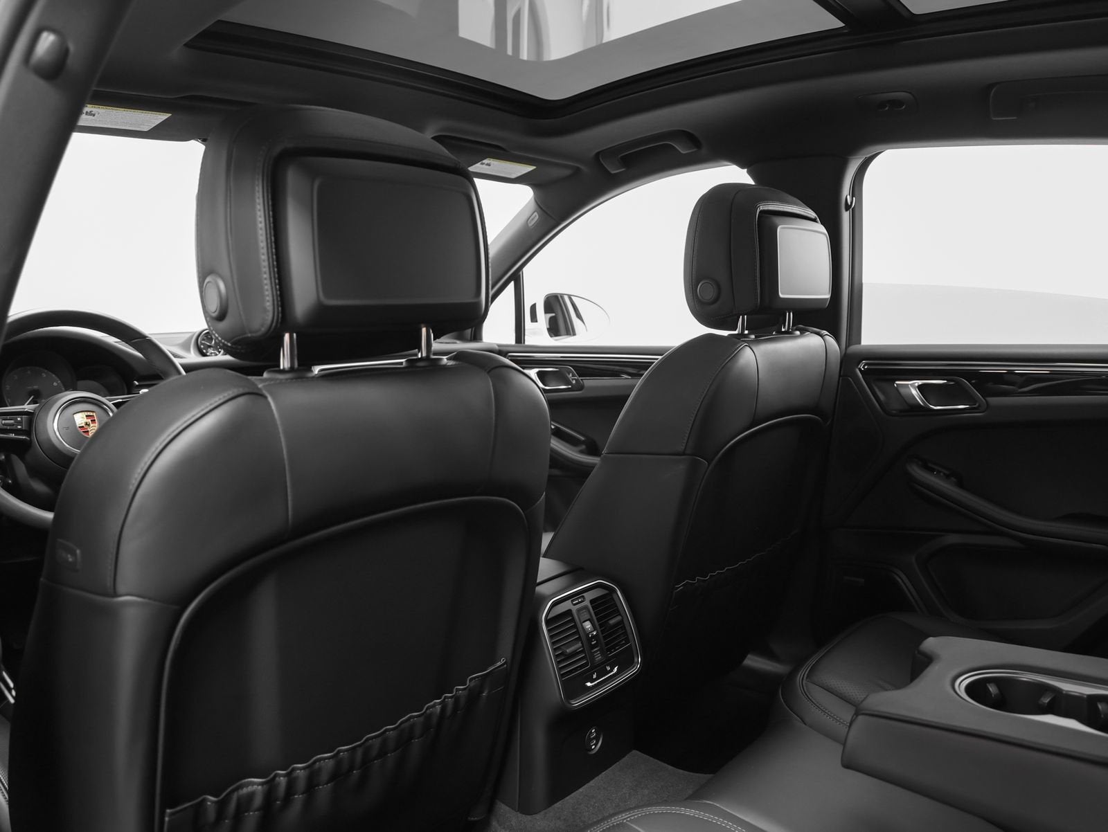 2025 Porsche Macan S