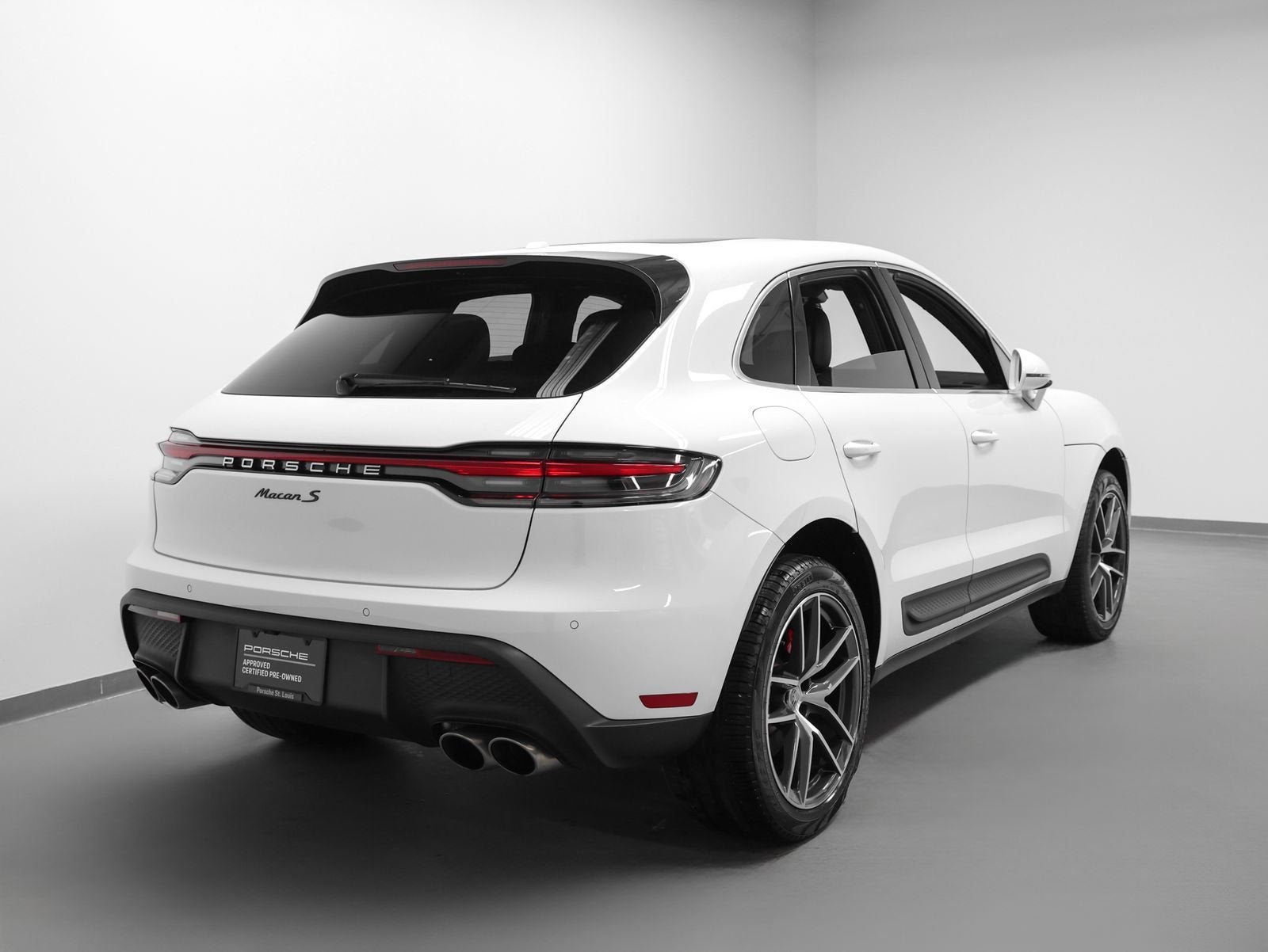 2025 Porsche Macan S