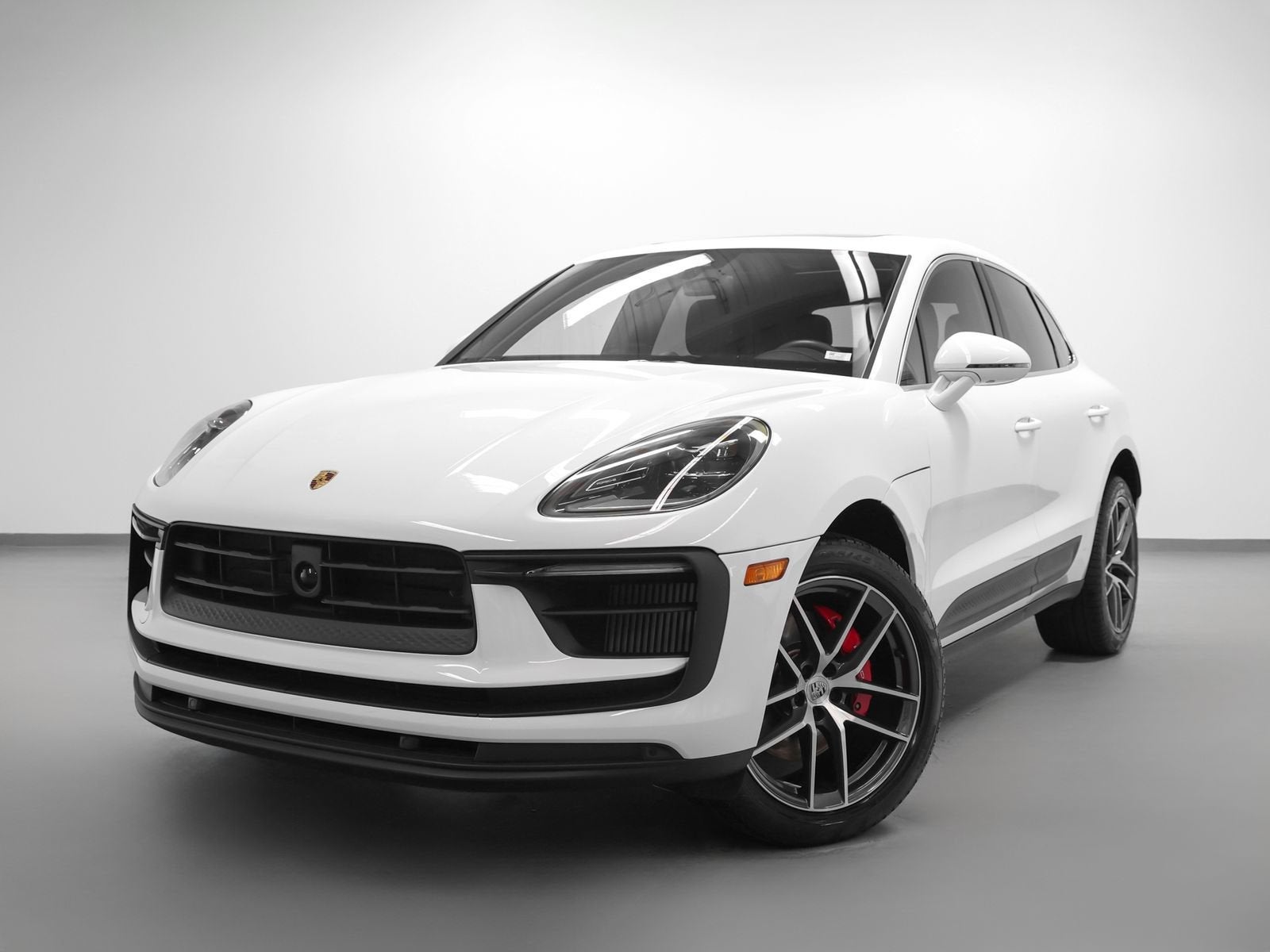 2025 Porsche Macan S
