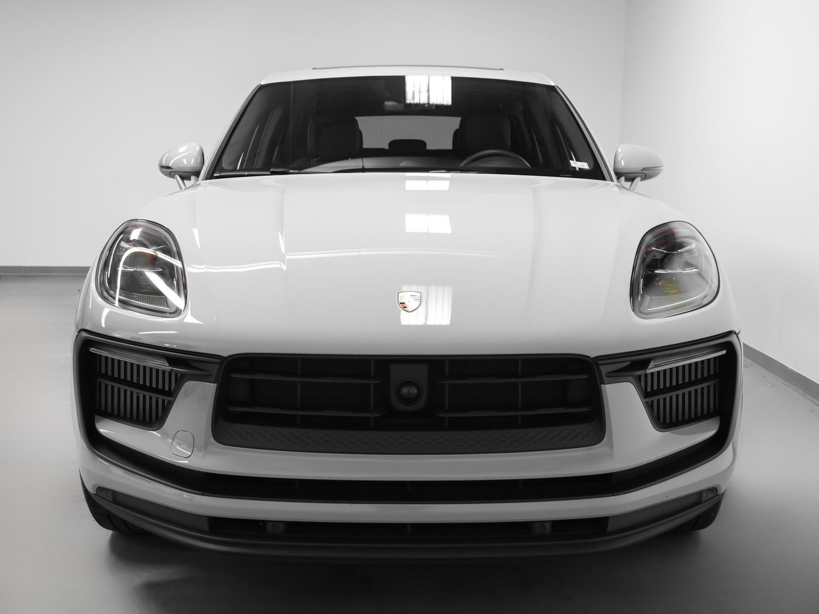 2024 Porsche Macan S