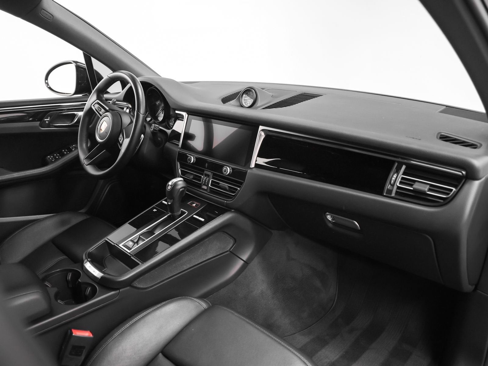 2023 Porsche Macan S