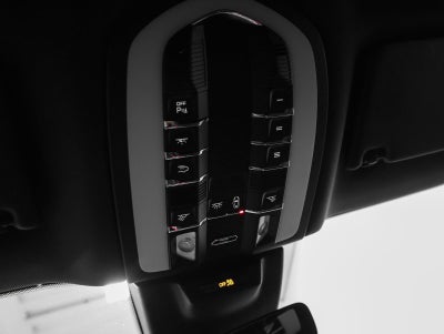 2023 Porsche Macan S