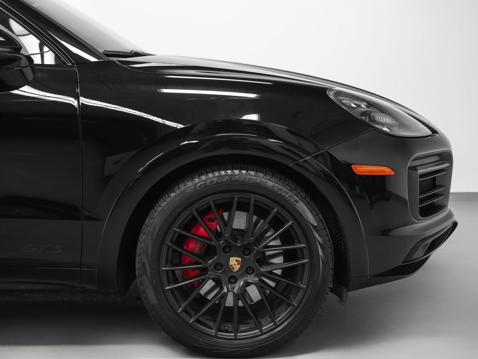 2021 Porsche Cayenne GTS