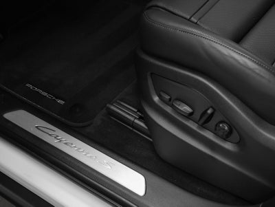 2026 Porsche Cayenne S